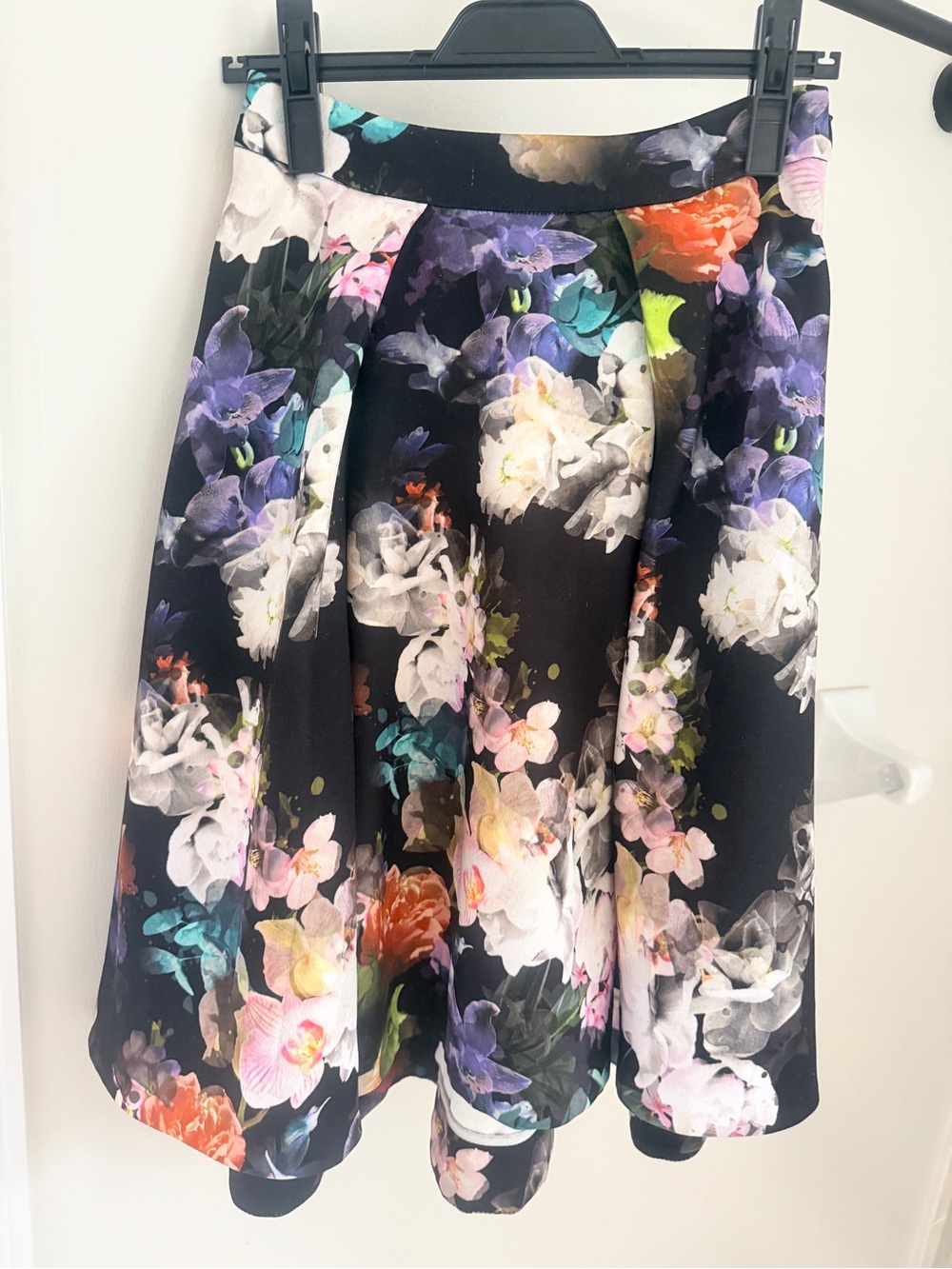 Vero Moda Floral Skirt
